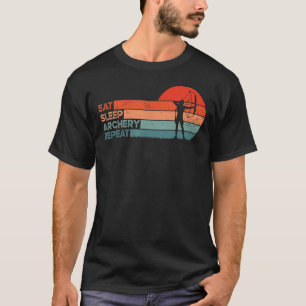 複合弓鹿狩り狩りアーチェリーハンターアーチ Tシャツ