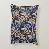 複雑なエレガントフローラを特徴とする繊維デザイン アクセントクッション (裏面(縦))