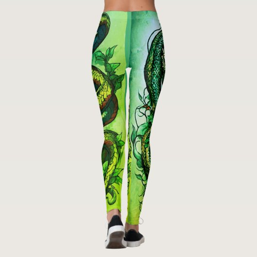 複雑なヘビの巻きダガのまわりにタトゥーデシグ レギンス (裏面)