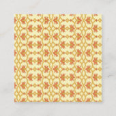 複雑な模様の黄色と白の背景 予約カード (正面)