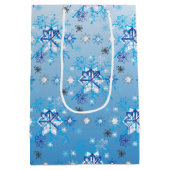 複雑な青と白の星と雪 ミディアムペーパーバッグ (裏面)