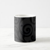 複雑に渦巻く黒い抽象芸術パターン コーヒーマグカップ (中央)
