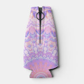 複雑トリップ（幻覚体験）のようななカラフルボホヒッピー曼荼羅 ボトルクーラー (裏面)