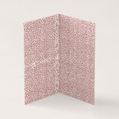 複雑鮮やかな幾何学的なモットを特徴とする敷物 (内部)