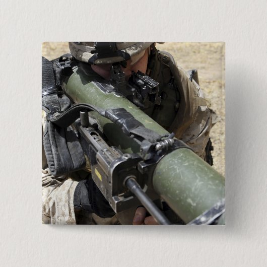 襲撃者 缶バッジ (正面)