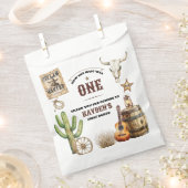 西が一歳の誕生日パーティーだった経緯 フェイバーバッグ (クリップ留めされた状態)