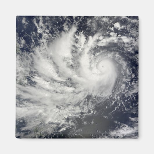 西に向かう台風パルマ マグネット (正面)