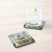 西にSiによって設計されているセントポールのカテドラルの前部 コースター (右側)