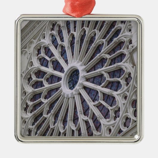 西の正面からのバラ窓、c.1270 メタルオーナメント (正面)