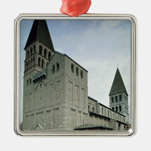 西の正面の眺め、第10第11世紀 メタルオーナメント (正面)