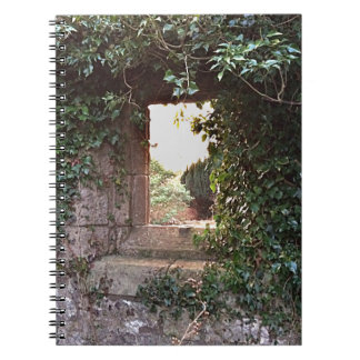 西のKirk Culrossの横窓 ノートブック