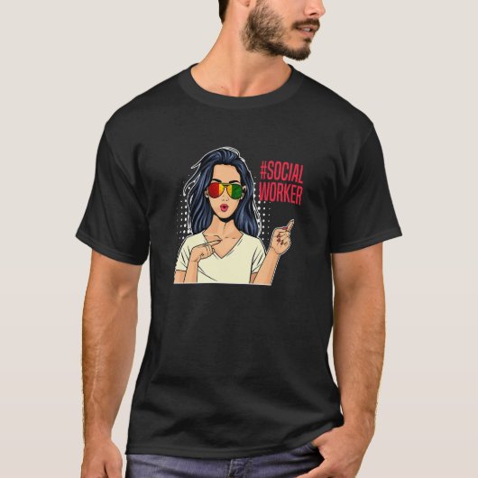 西アフリカ私はソーシャルワーカー2 Tシャツ (正面)