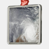 西オーストラリア上空の熱帯低気圧ローレンス メタルオーナメント (左)