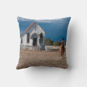 西カウボーイ乗馬から教会への装飾用クッション クッション (裏面)