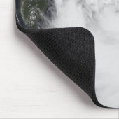 西太平洋海のチャバ台風 マウスパッド (コーナー)