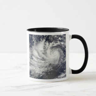 西方に先頭に立つ台風パーマ マグカップ