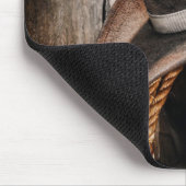 西欧諸国の茶色の納屋の木製のカウボーイ・ブーツ マウスパッド (コーナー)