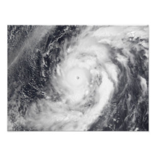 西部の太平洋の台風Damrey フォトプリント