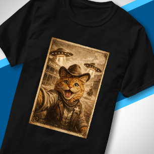 西部劇のカウボーイ風 猫 エイリアン レトロ サイエンスフィクション Tシャツ