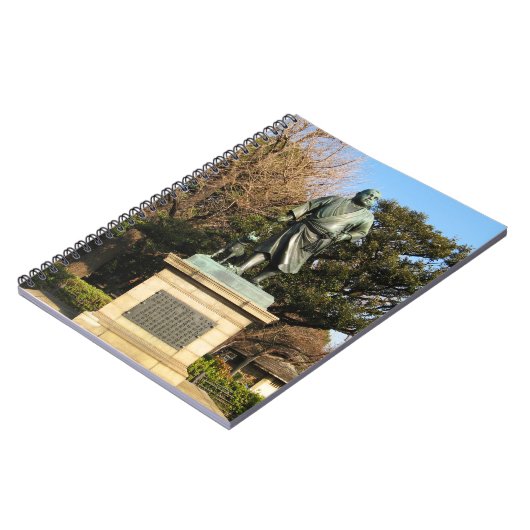 西郷隆盛（最後の侍）・犬像 ノートブック (左側)