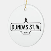 西Dundasの通りトロントの道路標識 セラミックオーナメント (左)