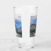 要塞の壁、岩の多い海岸、クロアチアの海 タンブラーグラス (左)