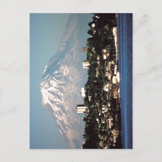 要約山Rainier over Tacoma，ワシントン州，アメリカ ポストカード (正面)