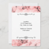 要素を含むピンクの大理石トリファンシーム セーブザデート (裏面)