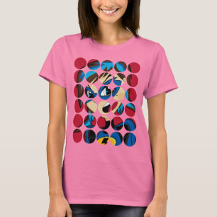 覆われたスーパーヒーローの女の子のTシャツ Tシャツ