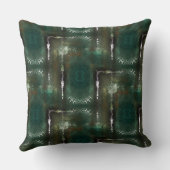 覆われたパイプで特徴付けられる錆びた緑がかった花 クッション (裏面)