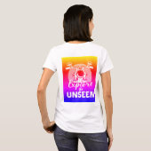 見えない人々を探索する Tシャツ (裏面フル)