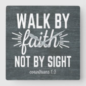 見えない壁の時計ではなく信仰によって歩く スクエア壁時計 (正面)