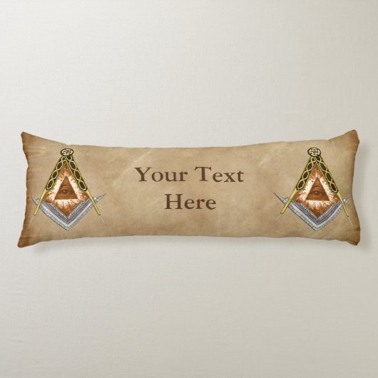 見る目を持つ四角形とコンパスの手 ボディピロー (正面)