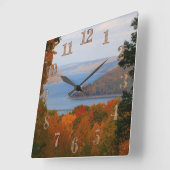 見下ろす景色のカラフル秋キンズアリザーバ スクエア壁時計 (傾斜)