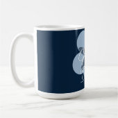 見事に仕上げられた青い花のマグカップ コーヒーマグカップ (左)