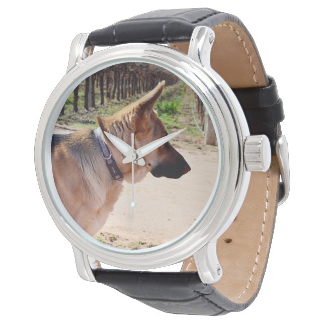 見張りの任務でドイツのヒツジ飼に 腕時計 (アングル)