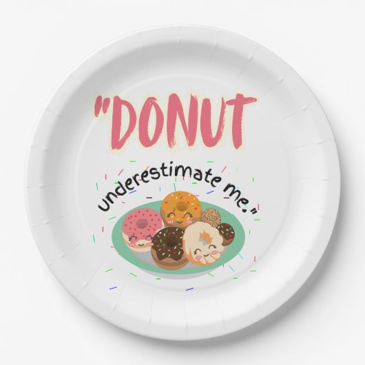 見積もりの下に落ちる ペーパープレート (正面)