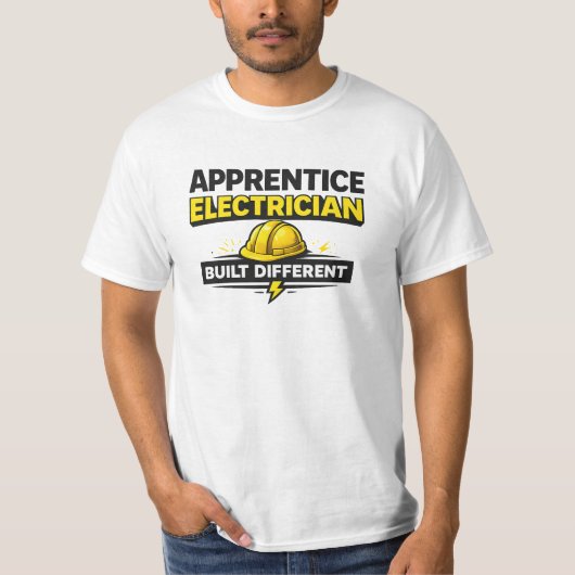 見習い電気技師 ビルトディファレントTシャツ Tシャツ (正面)