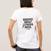見落としていることを発見する - リスクアナリスト Tシャツ (裏面)