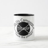 視覚的な不服従二音コーヒーマグ マグカップ (中央)