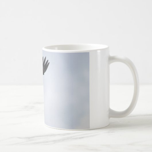 親に怒鳴食べ物を与える禿鷲 コーヒーマグカップ (右)