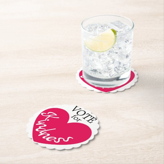 親切なピンクのハートおもしろいに投票 ペーパーコースター (インサイチュ)