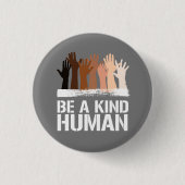 親切な人間の正方形のステッカーである 缶バッジ (正面)