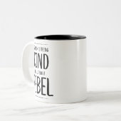 親切な反逆者 ツートーンマグカップ (正面左)