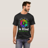 親切な緑のリボンヒマワリ精神的な健康意識 Tシャツ (正面フル)