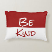 親切な、深紅及び白のアクセントがあって下さい アクセントクッション (裏面)