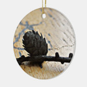 「親切にする時」 セラミックオーナメント (左)