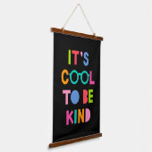 親切カッコいいに 吊り下げ型タペストリー (傾斜あり)