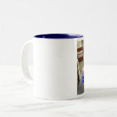 親友は永久に襲います ツートーンマグカップ (正面左)