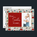 親愛Santa Cute kids photo Nice list おもしろい シーズンポストカード<br><div class="desc">共有の休日応援と少しユーモア親愛このサンタカワイキッズフォトホリおもしろいデーハガキは、あなたの子供の写真と「サ親愛タ」のテーマを特集してよくはしゃぐい。葉書には、私の手で描いた休日のメールボックスのパターン、サンタへの手紙、贈り物、北極のポストとフェスティバルのイラスト、休日のおもしろいの感覚をもたらす。おカスタマイズ家族や子供の写真とスマイルを持って確実にパーソナライズされたtouchのためのメッセージと。このクリスマスに暖かく心の軽い挨拶を送るのに最適！赤アクセント</div>